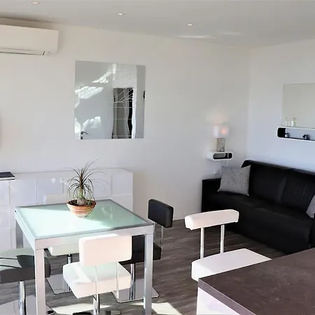 2 Rooms, New, Incredible View Of Promenade Des Apartamento Niza